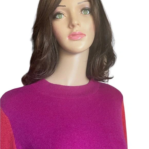 New! Kinross Cashmere Women's Purple /grey
Sweater size XL - Picture 6 of 13